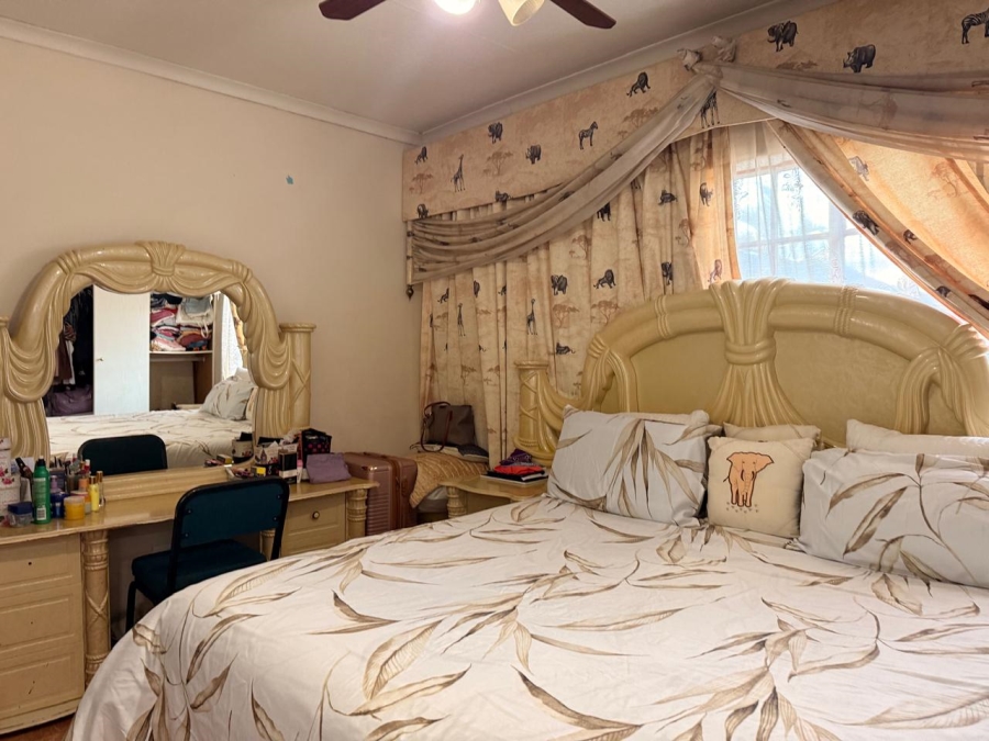 3 Bedroom Property for Sale in Geelhoutpark North West